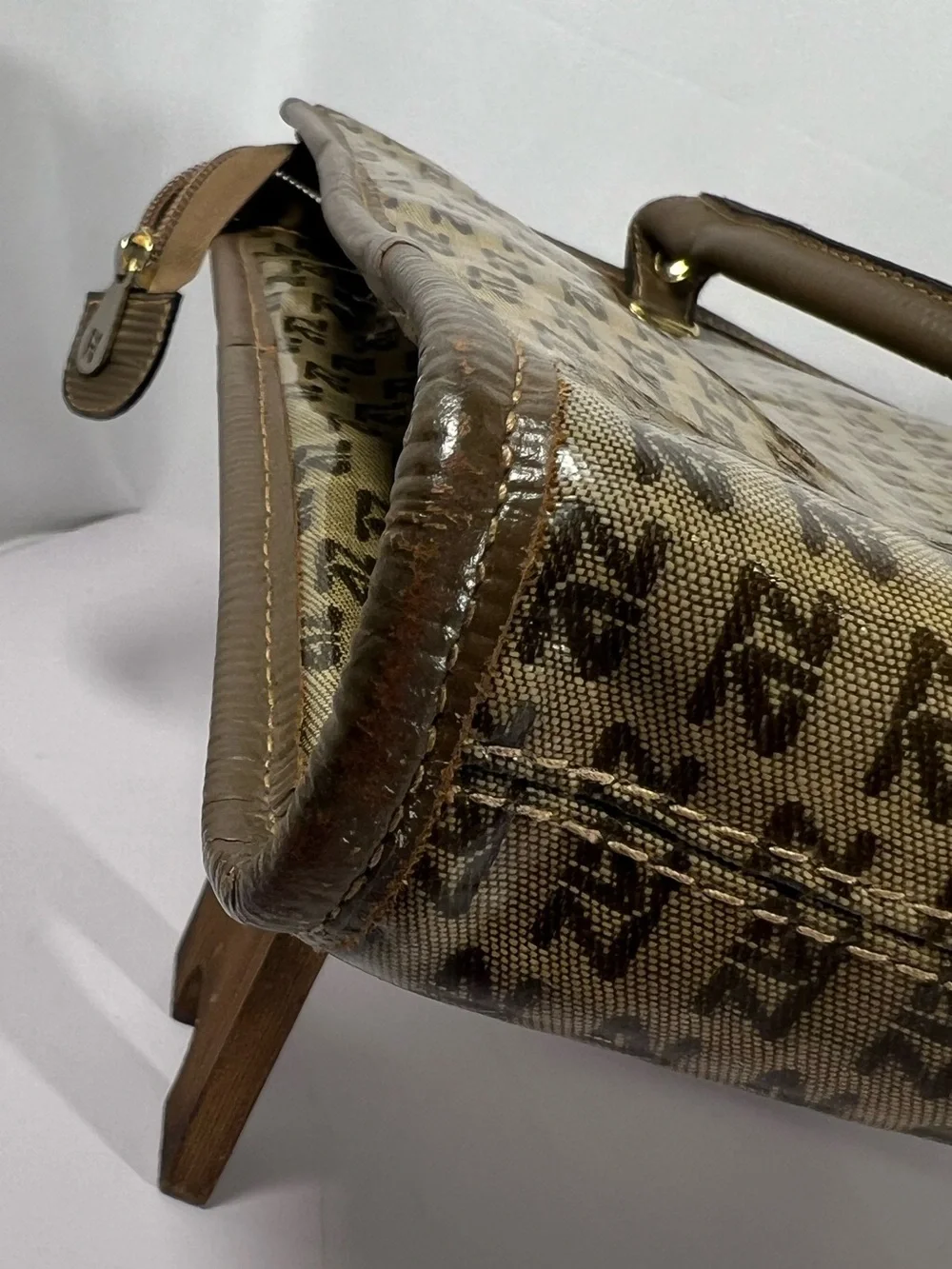 4094: Nina Ricci Monogram Coated Canvas Document Briefcase Laptop Bag